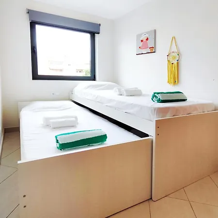 Precioso Apartamento Con Piscina Cambrils